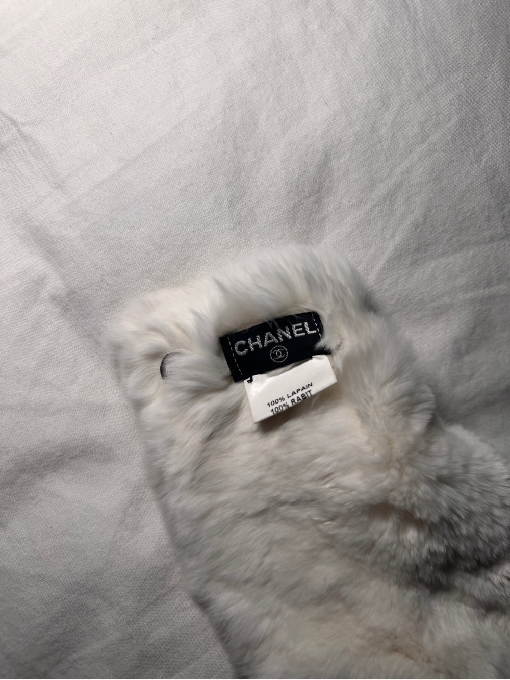 Chanel Rabbit Fur collar - Picture 5 of 6